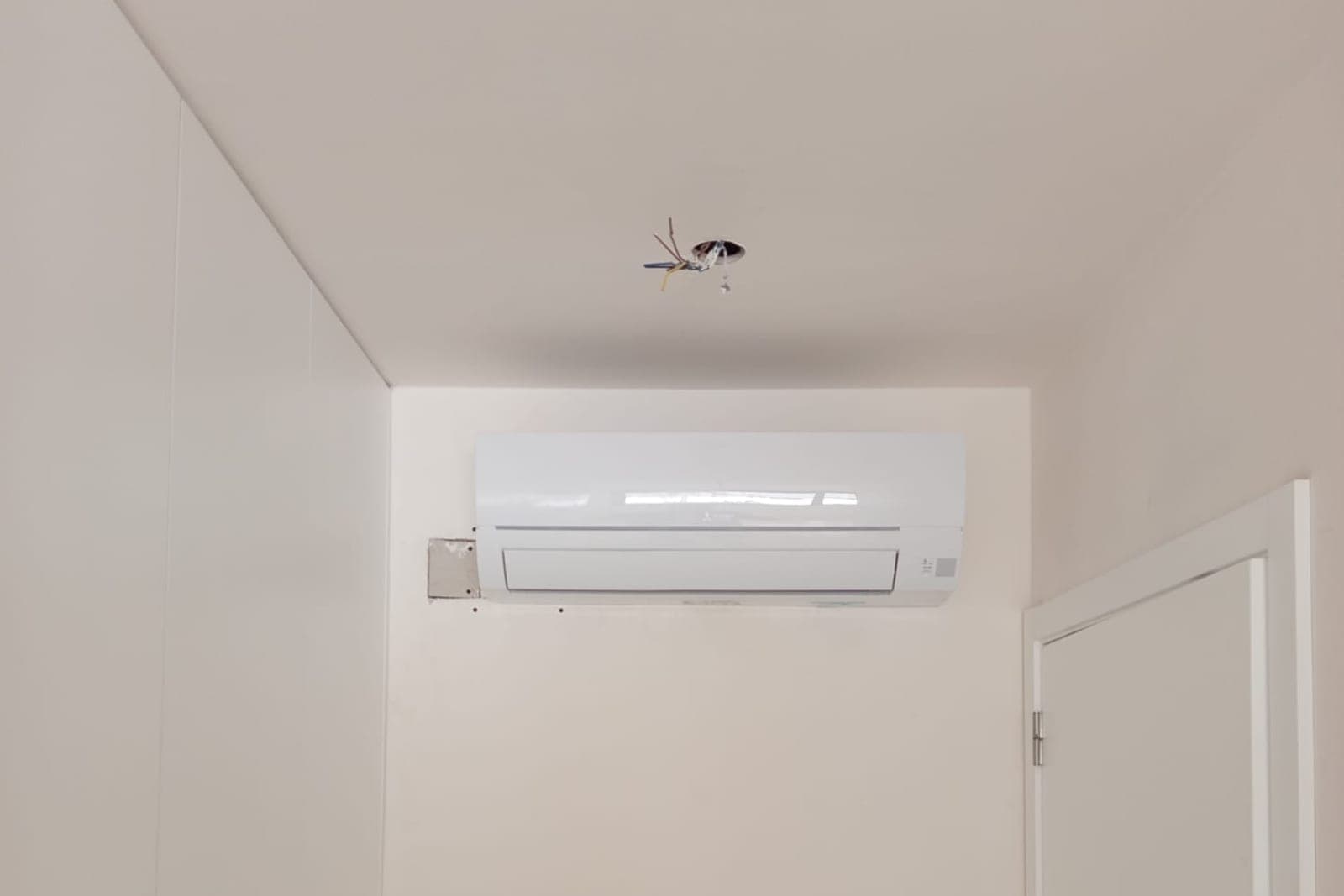 Esquadria e Simetria — Ar Condicionado